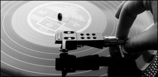 Ντοκυμαντέρ Μικρού Μήκους: "Revolutions Per Minute"