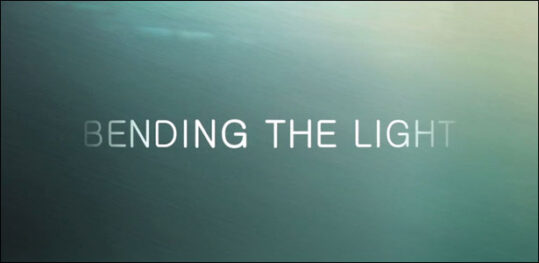 Trailer Του Ντοκυμαντέρ "Bending the Light"