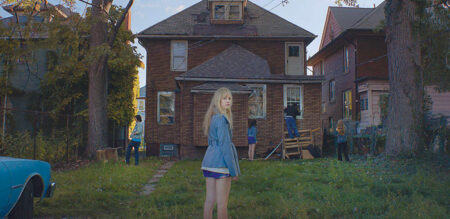 Πρώτο Trailer Απο Το Θρίλερ Τρόμου “It Follows” Πρώτο Trailer Απο Το Θρίλερ Τρόμου "It Follows"