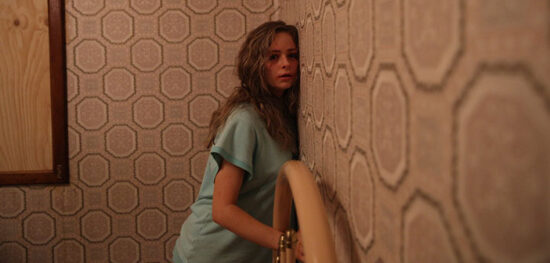 Trailer Απο Το "Hounds of Love"