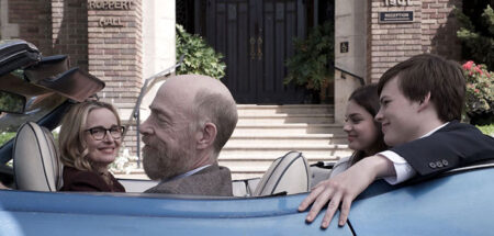 Trailer Από Το "The Bachelors"