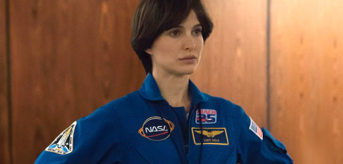 Πρώτη Ματιά Στο "Lucy In The Sky"