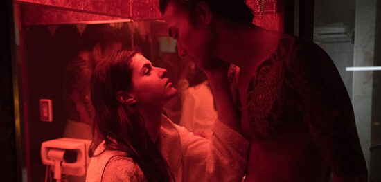 Trailer Απο Το "Lost Girls & Love Hotels"
