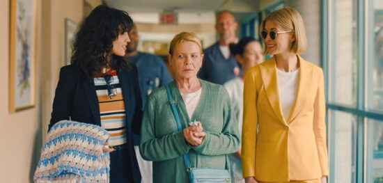 Trailer Από Το "I Care a Lot" Του Netflix