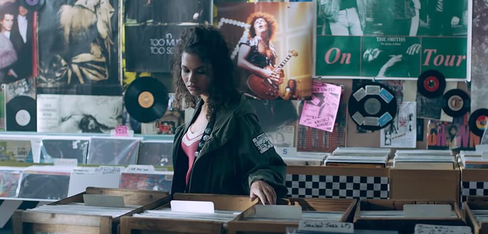 Trailer Από Το "Shoplifters of the World"