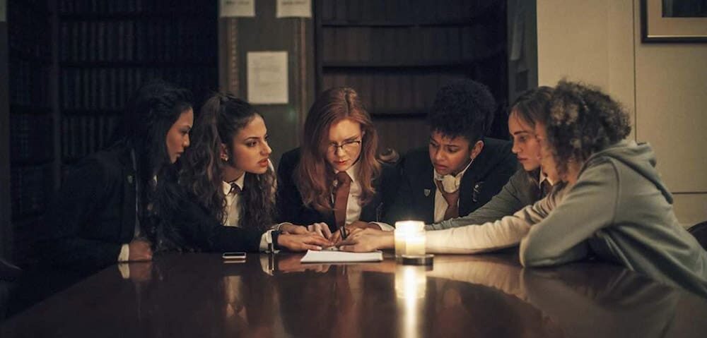 Trailer Από Το Θρίλερ Τρόμου "Seance"