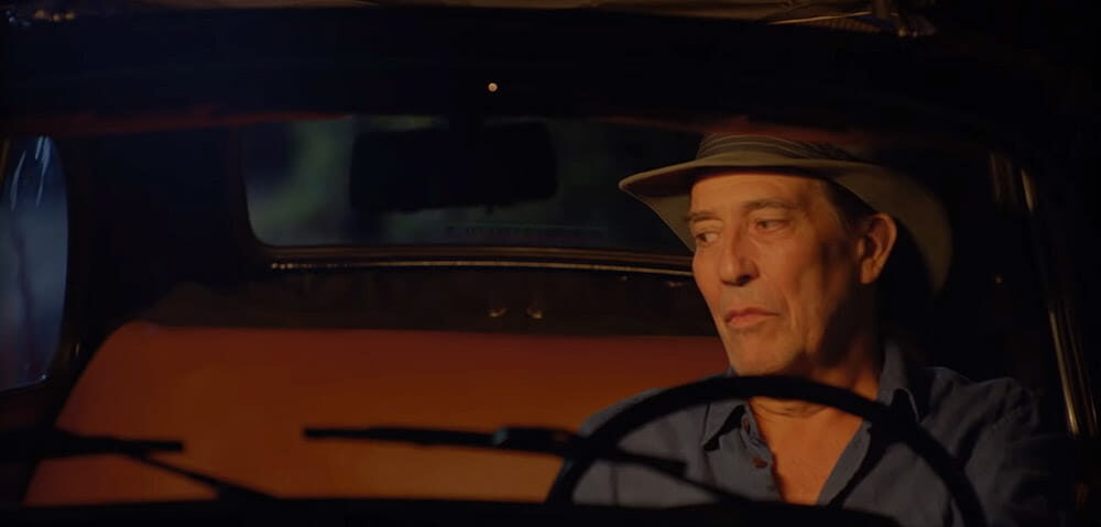 Trailer Από Την Κωμωδία "The Man in the Hat"