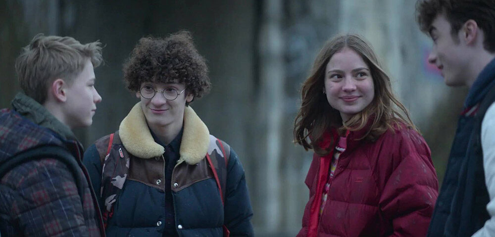 Trailer Από Την Sci-Fi Σειρά "Parallels"