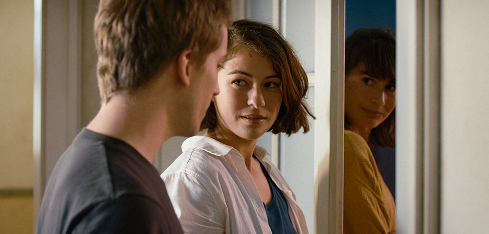 Trailer Από Το Δραματικό "The Girl and the Spider"