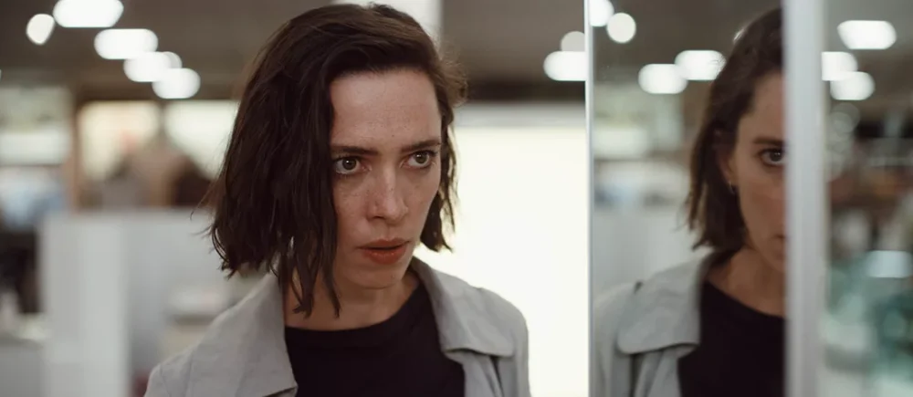 Trailer Από Το Ψυχολογικό Θρίλερ "Resurrection"