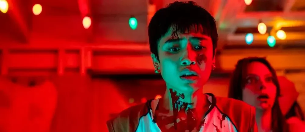 Trailer Από Την Κωμωδία Τρόμου "Unhuman"