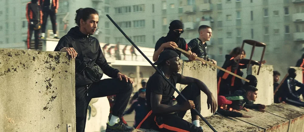 Trailer Από Το Δραματικό Θρίλερ "Athena"