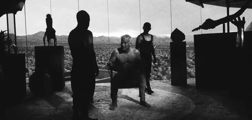 Teaser Από Το Sci-Fi Θρίλερ "Divinity"