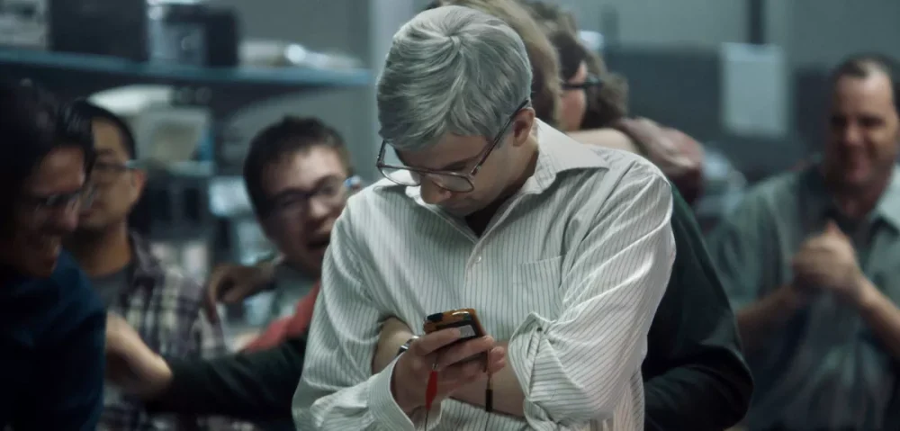 Trailer Από Το Δραματικό "BlackBerry"