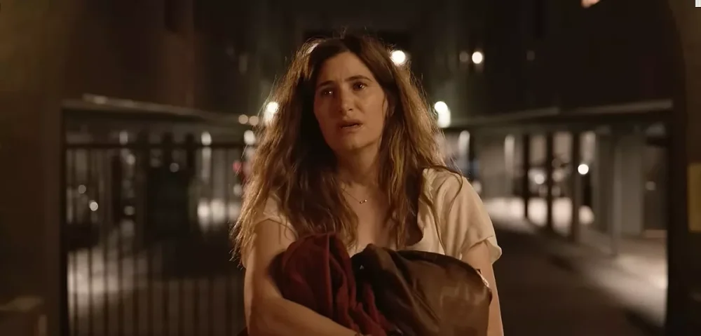 Trailer Από Τη Νέα Σειρά "Tiny Beautiful Things"