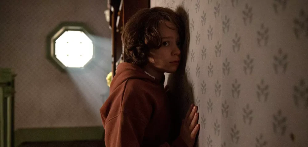 Trailer Από Το Θρίλερ Τρόμου "Cobweb"