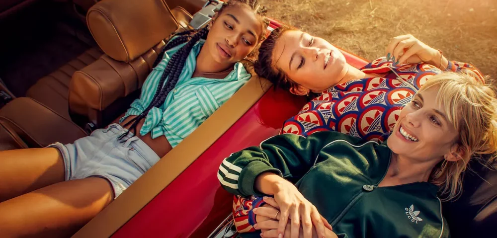 Trailer Από Το “Wingwomen” Του Netflix Teaser-Trailer Από Το "Wingwomen" Του Netflix