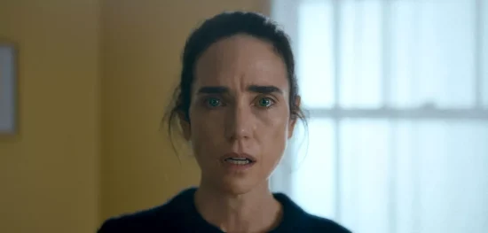 Trailer Από Τη Μαύρη Κωμωδία "Bad Behaviour"