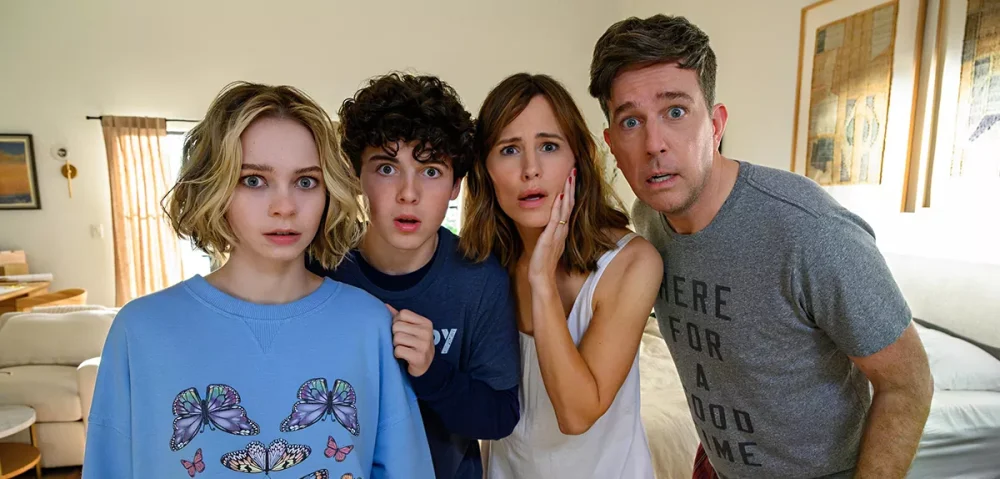 Trailer Από Την Κωμωδία "Family Switch"