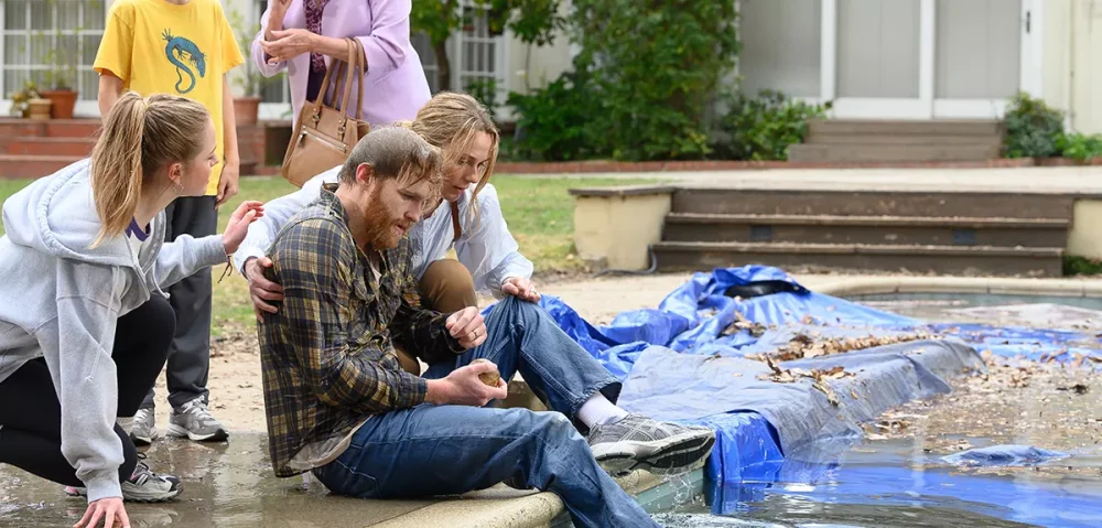 Trailer Από Το Θρίλερ Τρόμου "Night Swim"