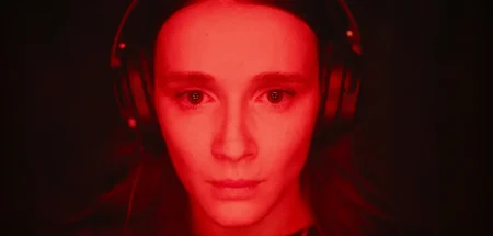 Trailer Απο Το Ψυχολογικό Θρίλερ "Red Rooms"