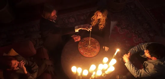 Trailer Από Το Θρίλερ Τρόμου "Witchboard"
