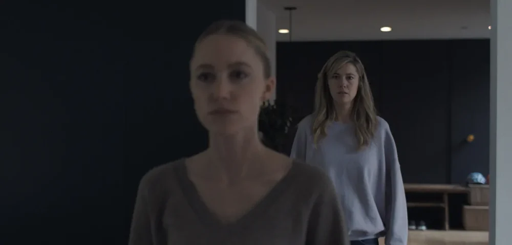 Trailer Από Το Θρίλερ "The Hand That Rocks the Cradle"