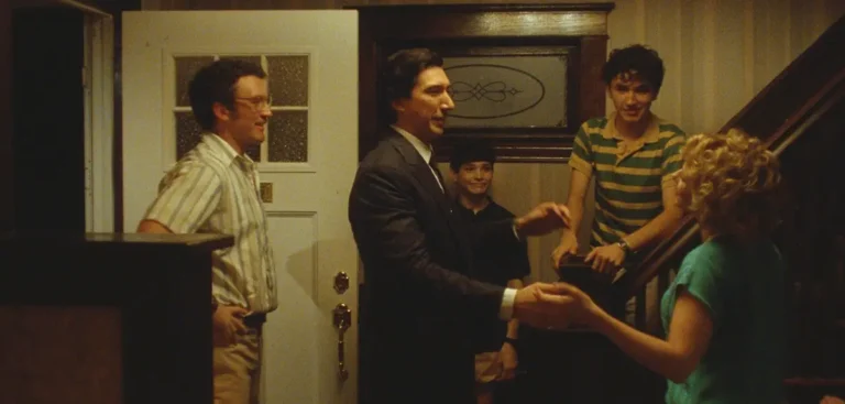 Trailer Από Το “Paper Tiger” Trailer Από Το "Paper Tiger"